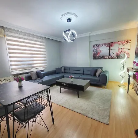 Spacious 3br Retreat Modern Comfort *